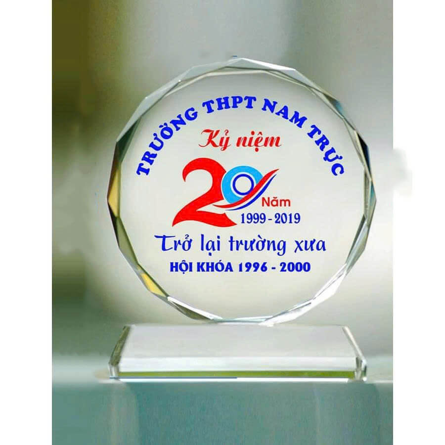 Kỷ niệm chương kỷ niệm 20 ra trường