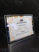 Khung bằng khen mặt kính cao cấp 1