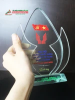 Kỷ niệm chương thủy tinh - TT59 4