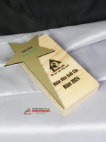 Kỷ niệm chương gỗ GM17 - Gỗ thông cao cấp 12