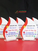 Kỷ niệm chương Mica MC03 1