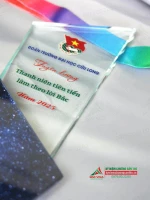 Kỷ niệm chương thuỷ tinh TT99 0