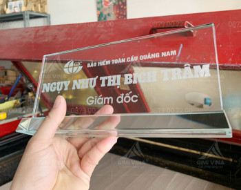 Biển chức danh pha lê để bàn cao cấp giá rẻ