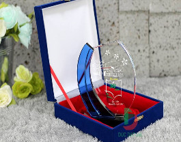 20+ Mẫu kỷ niệm chương họp lớp được lựa chọn nhiều nhất 2025