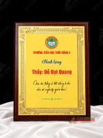 Bảng vinh danh gỗ đồng - GD18
