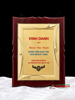 Bảng vinh danh gỗ đồng làm quà tặng tri ân - GD02