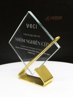 Kỷ niệm chương pha lê đế kim loại - PLK01