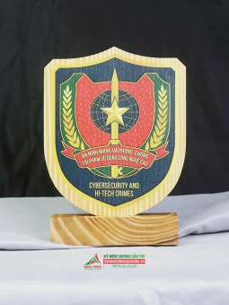 Kỷ niệm chương gỗ GM25