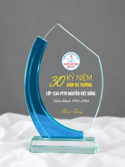 Kỷ niệm chương thủy tinh TT69