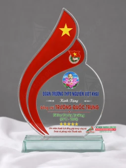 Kỷ niệm chương thủy tinh - TT80 • Gimi Awards