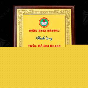 Bảng vinh danh gỗ đồng - GD18
