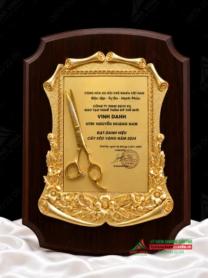 Bảng vinh danh gỗ đồng - GD07