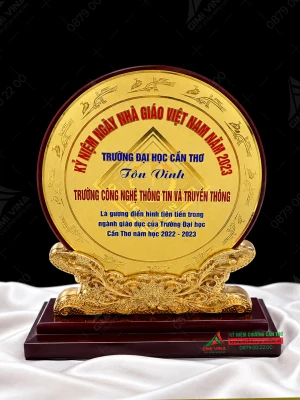 Kỷ niệm chương gỗ đồng tròn- GD01
