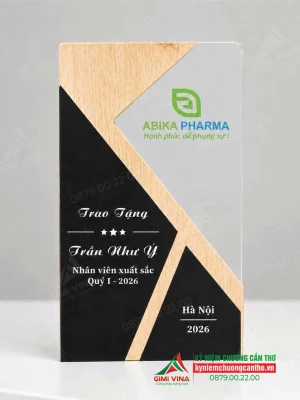 Kỷ niệm chương gỗ KNCG-13 quà tặng vinh danh cao cấp