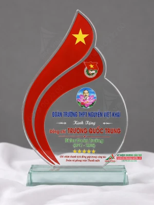 Kỷ niệm chương thủy tinh - TT80 • Gimi Awards