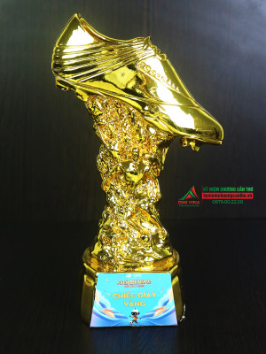 Cúp thể thao kim loại chiếc giày vàng KL210