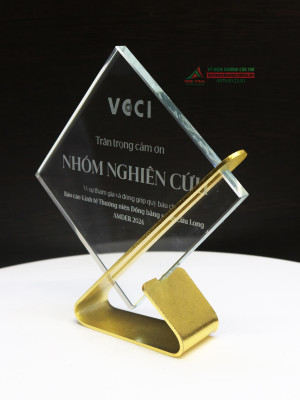 Kỷ niệm chương pha lê đế kim loại - PLK01