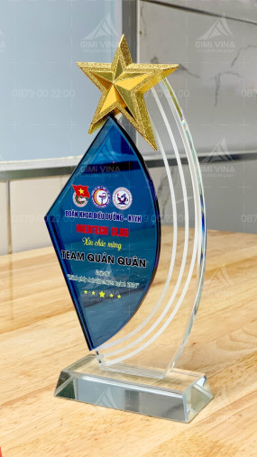 Mẫu #kyniemchuong Đại học y dược Cần Thơ chất liệu pha lê cao cấp • Gimi