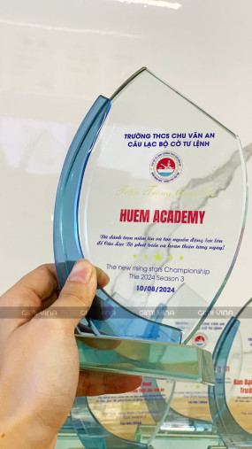 Mẫu kỷ niệm chương thuỷ tinh cao cấp • Gimi